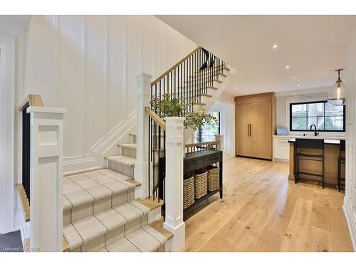 1489 Mildmay Court, Mississauga, ON - Indoor Photo Showing Other Room