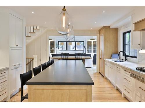 1489 Mildmay Court, Mississauga, ON - Indoor Photo Showing Other Room