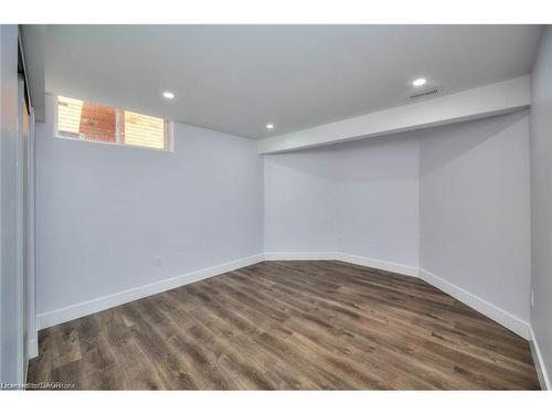 Lower-550 Rush Meadow Crescent, Kitchener, ON - Indoor Photo Showing Other Room