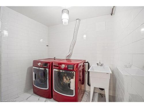 Basement-218 Ingleside Place, Kitchener, ON - Indoor Photo Showing Laundry Room
