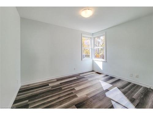 72 West 1St Street, Hamilton, ON - Indoor Photo Showing Other Room