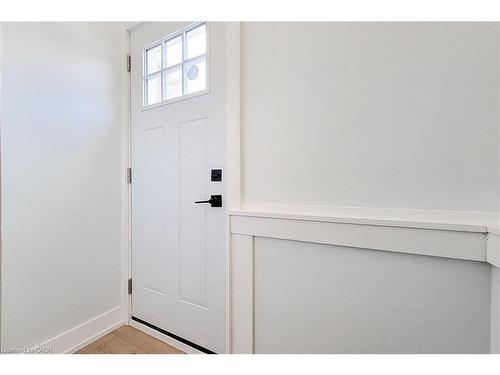 72 West 1St Street, Hamilton, ON - Indoor Photo Showing Other Room