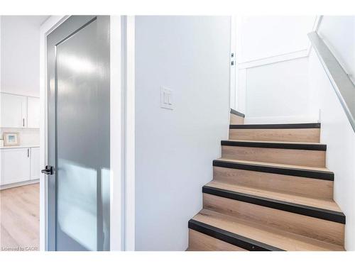 72 West 1St Street, Hamilton, ON - Indoor Photo Showing Other Room