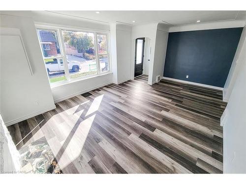 72 West 1St Street, Hamilton, ON - Indoor