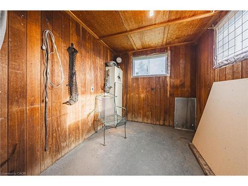 2276 Binbrook Road, Hamilton, ON - Indoor