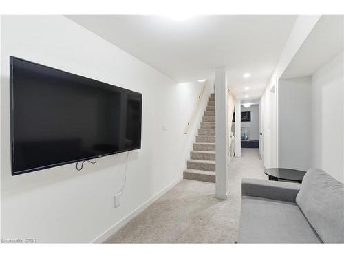 40 Fullerton Avenue, Hamilton, ON - Indoor