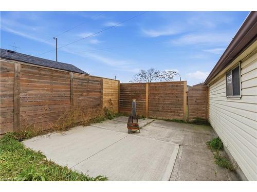 40 Fullerton Avenue, Hamilton, ON - Outdoor