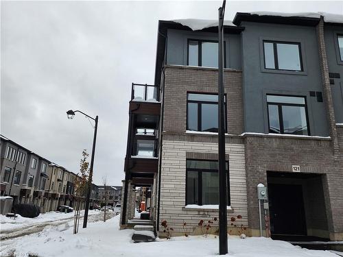 121-155 Equestrian Way, Cambridge, ON - Outdoor