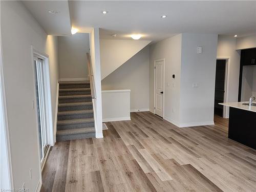 121-155 Equestrian Way, Cambridge, ON - Indoor