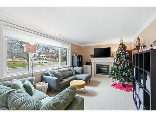 52 Sylvia Crescent, Hamilton, ON - Indoor Photo Showing Living Room With Fireplace