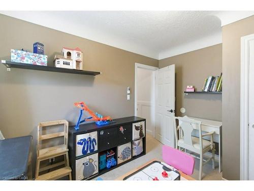 52 Sylvia Crescent, Hamilton, ON - Indoor