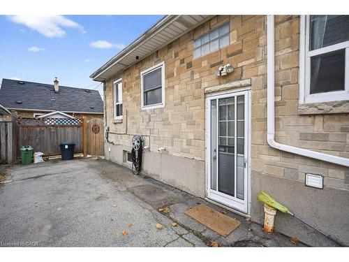 52 Sylvia Crescent, Hamilton, ON - Outdoor With Exterior