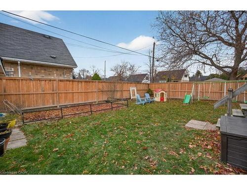 52 Sylvia Crescent, Hamilton, ON - Outdoor With Backyard