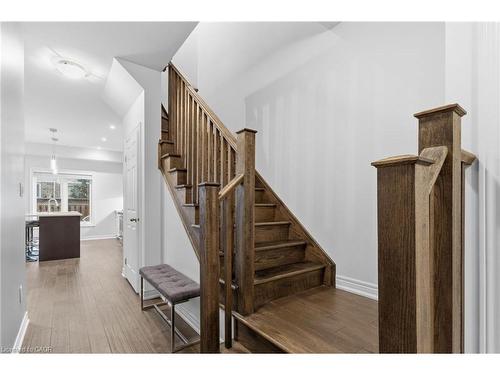 7-21 Madonna Drive, Hamilton, ON - Indoor Photo Showing Other Room