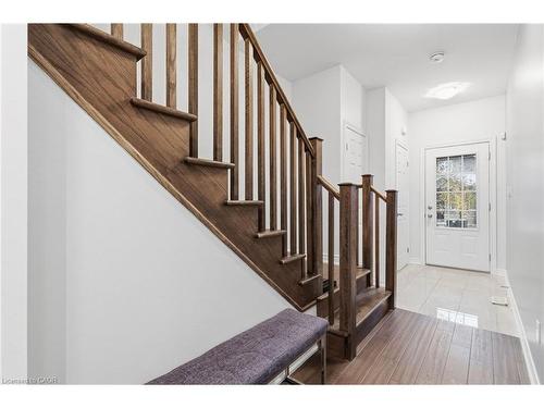 7-21 Madonna Drive, Hamilton, ON - Indoor Photo Showing Other Room