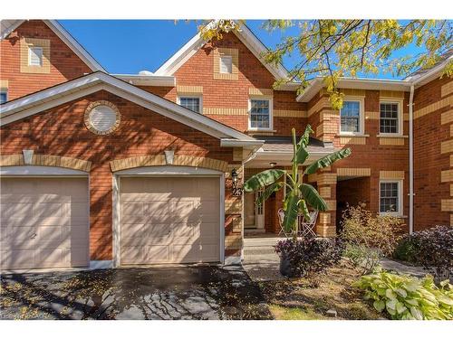 23-1415 Hazelton Boulevard, Burlington, ON - Outdoor