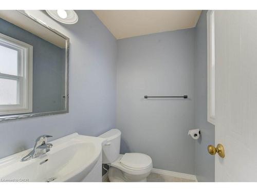 502 Misty Crescent, Kitchener, ON - Indoor Photo Showing Bathroom