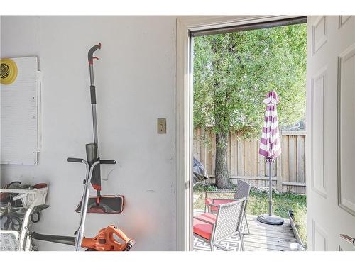 201 Barton Street W, Hamilton, ON - Indoor