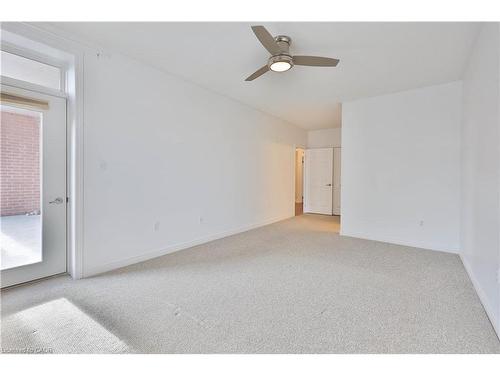 509-1980 Imperial Way, Burlington, ON - Indoor Photo Showing Other Room