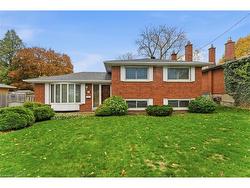 184 Foxbar Road  Burlington, ON L7L 2Z9