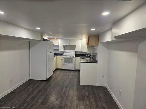 266 Wexford Avenue S, Hamilton, ON - Indoor