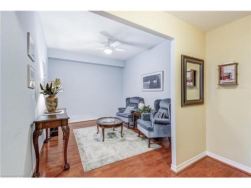 2509-100 Burloak Drive, Burlington, ON - Indoor