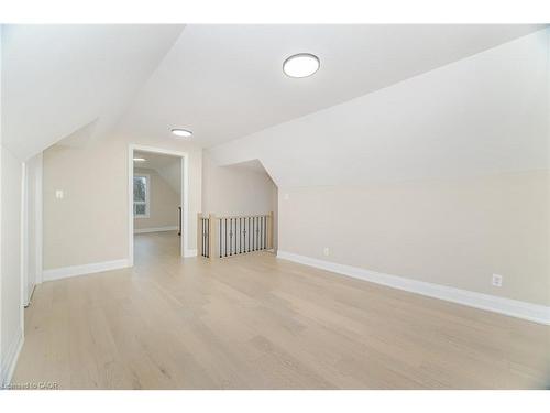 98 Birch Avenue, Hamilton, ON - Indoor Photo Showing Other Room