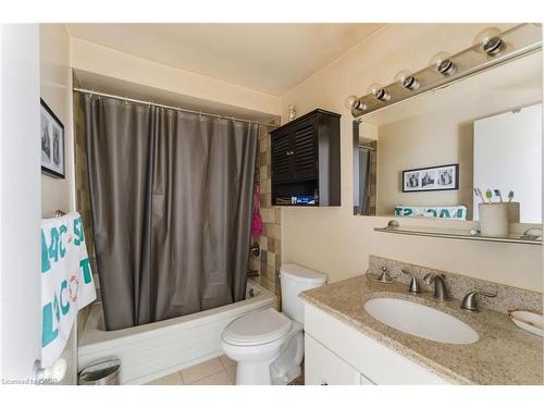 21-2107 Marine Drive, Oakville, ON - Indoor Photo Showing Bathroom