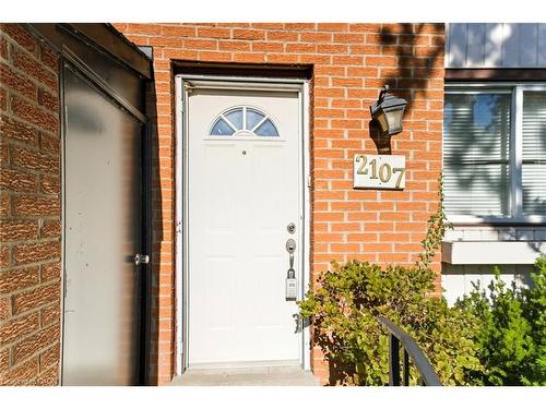 21-2107 Marine Drive, Oakville, ON - Outdoor With Exterior