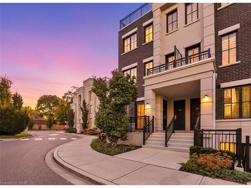 532-657 Cricklewood Drive, Mississauga, ON - Outdoor