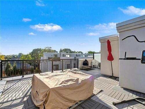 532-657 Cricklewood Drive, Mississauga, ON - Outdoor With Deck Patio Veranda With Exterior