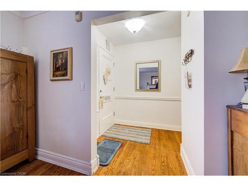 50 Edgewood Avenue, Hamilton, ON - Indoor Photo Showing Other Room
