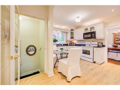 50 Edgewood Avenue, Hamilton, ON - Indoor Photo Showing Kitchen