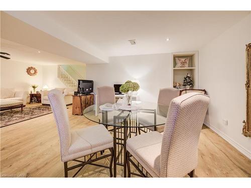 50 Edgewood Avenue, Hamilton, ON - Indoor Photo Showing Dining Room