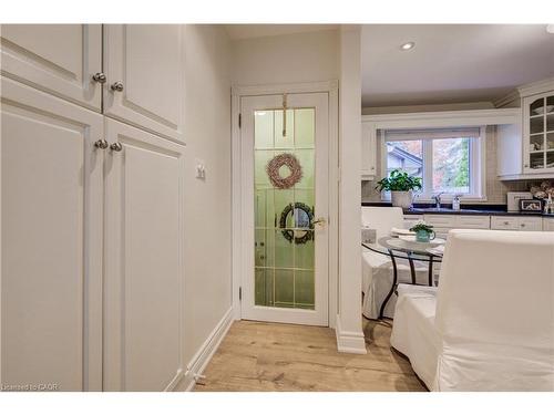 50 Edgewood Avenue, Hamilton, ON - Indoor Photo Showing Kitchen