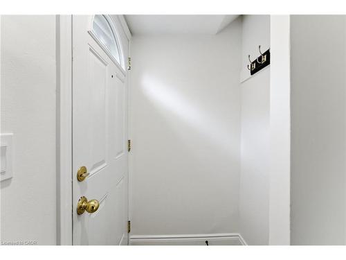Basement-262 East 17Th Street, Hamilton, ON - Indoor Photo Showing Other Room