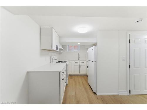 Basement-262 East 17Th Street, Hamilton, ON - Indoor Photo Showing Kitchen