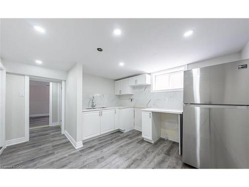 Lower-313 Ashbury Road, Oakville, ON - Indoor Photo Showing Kitchen