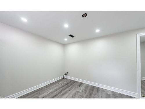 Lower-313 Ashbury Road, Oakville, ON - Indoor Photo Showing Other Room