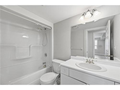 802-1272 Ontario Street, Burlington, ON - Indoor Photo Showing Bathroom