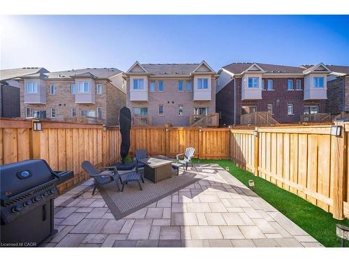 3959 Koenig Road, Burlington, ON - Outdoor