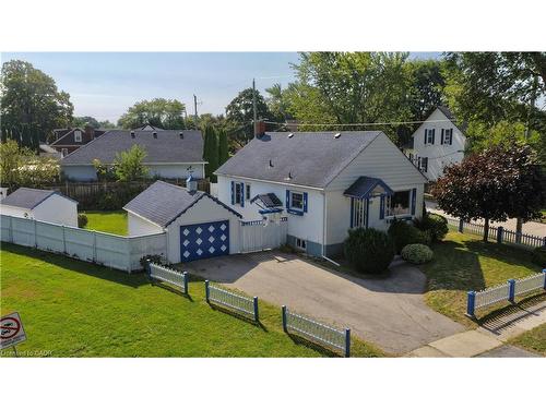 272 Carlton Street  St. Catharines, ON L2N 1B9