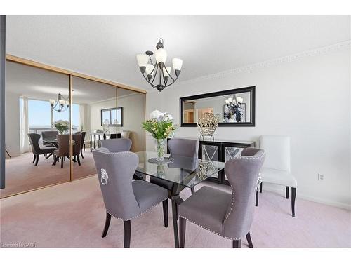 1808-2170 Marine Drive, Oakville, ON - Indoor Photo Showing Dining Room