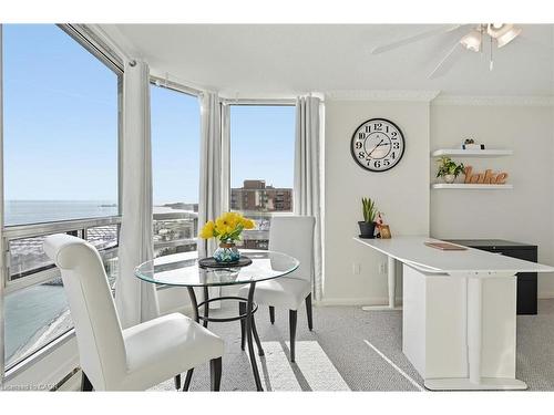 1808-2170 Marine Drive, Oakville, ON - Indoor Photo Showing Dining Room