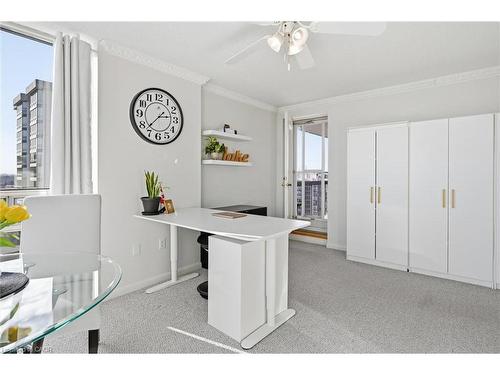 1808-2170 Marine Drive, Oakville, ON - Indoor