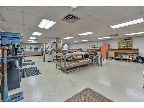 1808-2170 Marine Drive, Oakville, ON - Indoor