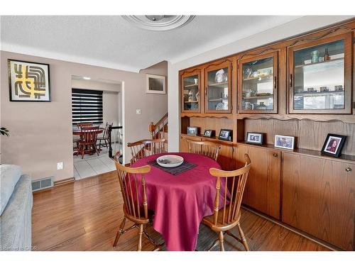 6186 Delta Drive, Niagara Falls, ON - Indoor Photo Showing Dining Room
