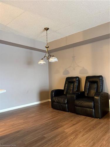 52-3085 Kingsway Drive, Kitchener, ON - Indoor