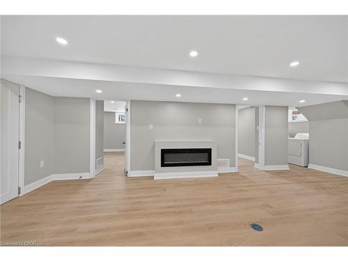 84 Blanmora Drive, Hamilton, ON - Indoor