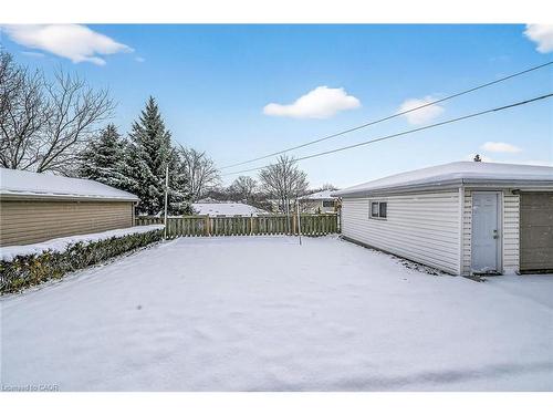 84 Blanmora Drive, Hamilton, ON - Outdoor